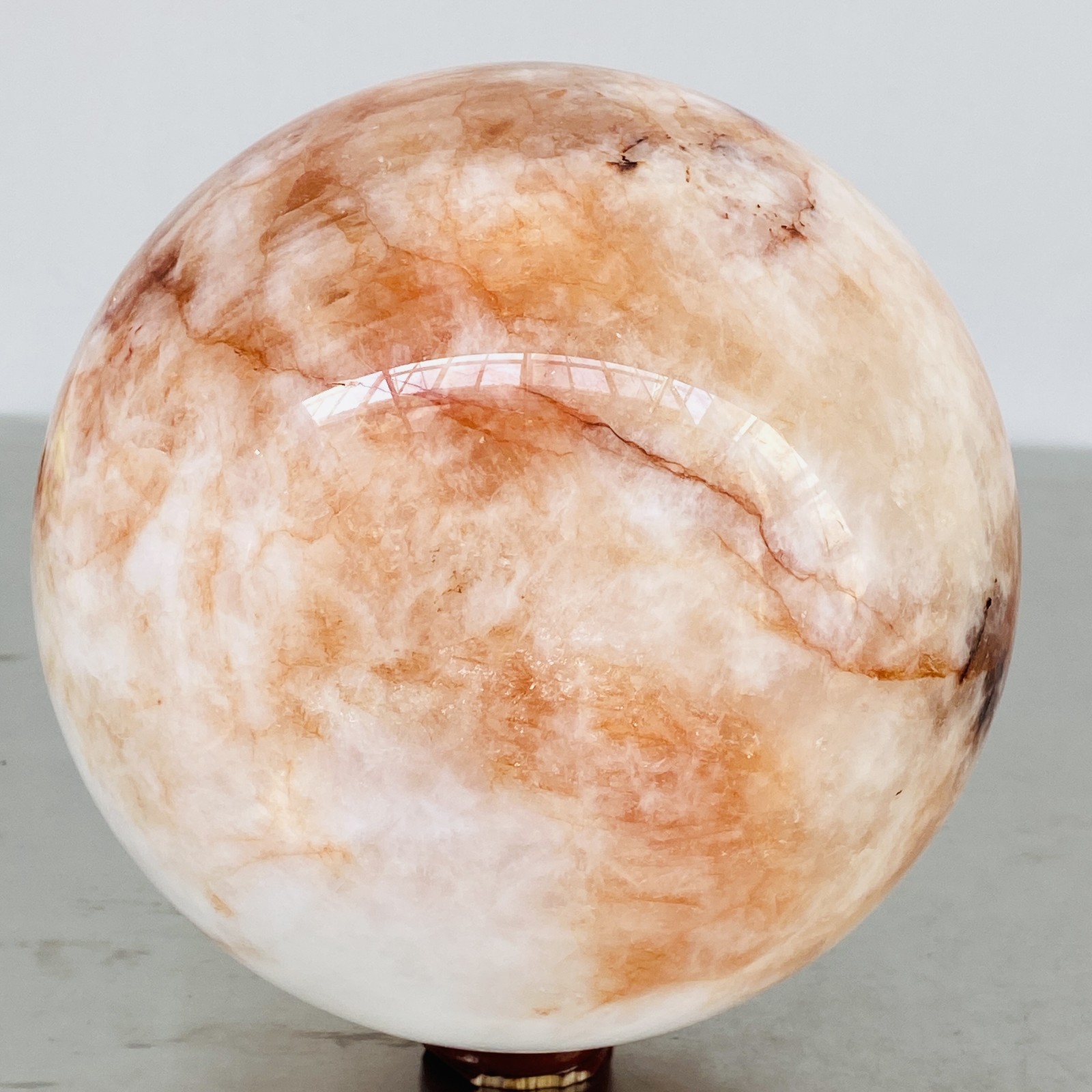 Natural Red Glue Flower Quartz Sphere Crystal Ball Healing 5640G