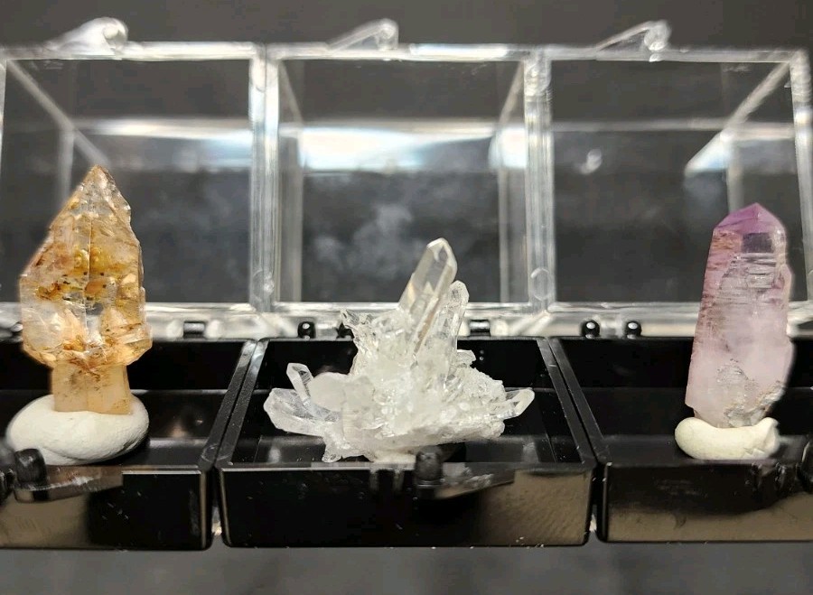 ✨️Thumbnail Trio: Petroleum Quartz, Acicular Quartz, Vera Cruz Amethyst✨️