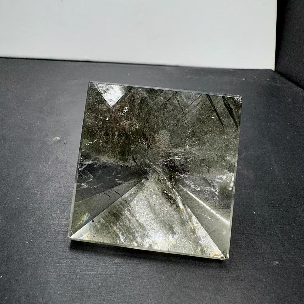 49*40mm Natural Garden Crystal Quartz Carved Pyramid Reiki Healing decor Gift