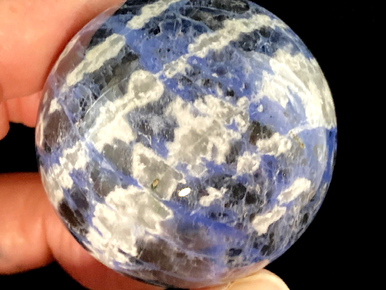POLISHED SODALITE with STAND – 2 inches Dia.