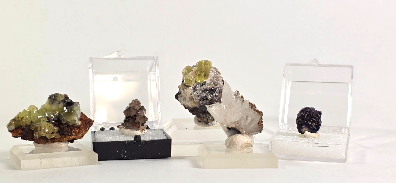 Adamite, Fluorite, Hemimorphite, Apatite, Smky. Qtz., Mexico Mixed Lot ML-1