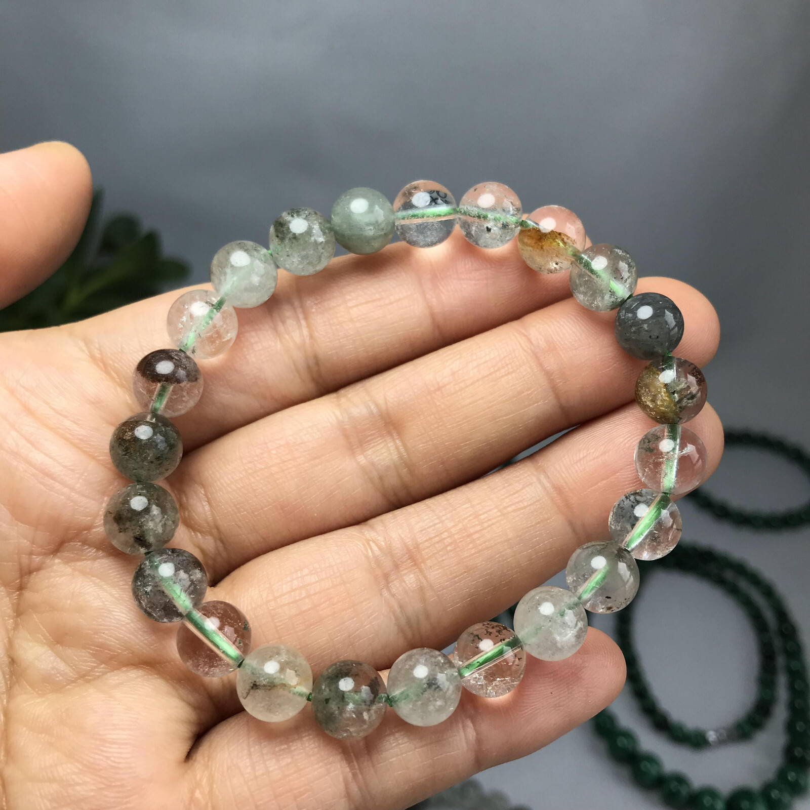 10Pcs Wholesal Natural Polish Green ghost stone bracelets Crystal ball 8mm