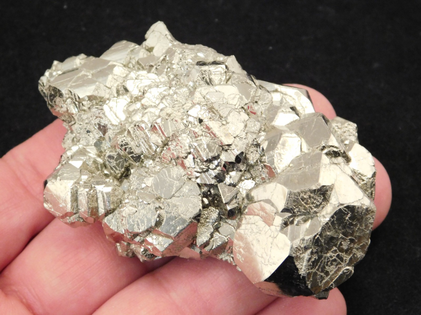 Dodecahedron PYRITE Crystal Cluster 100% Natural Peru 168gr