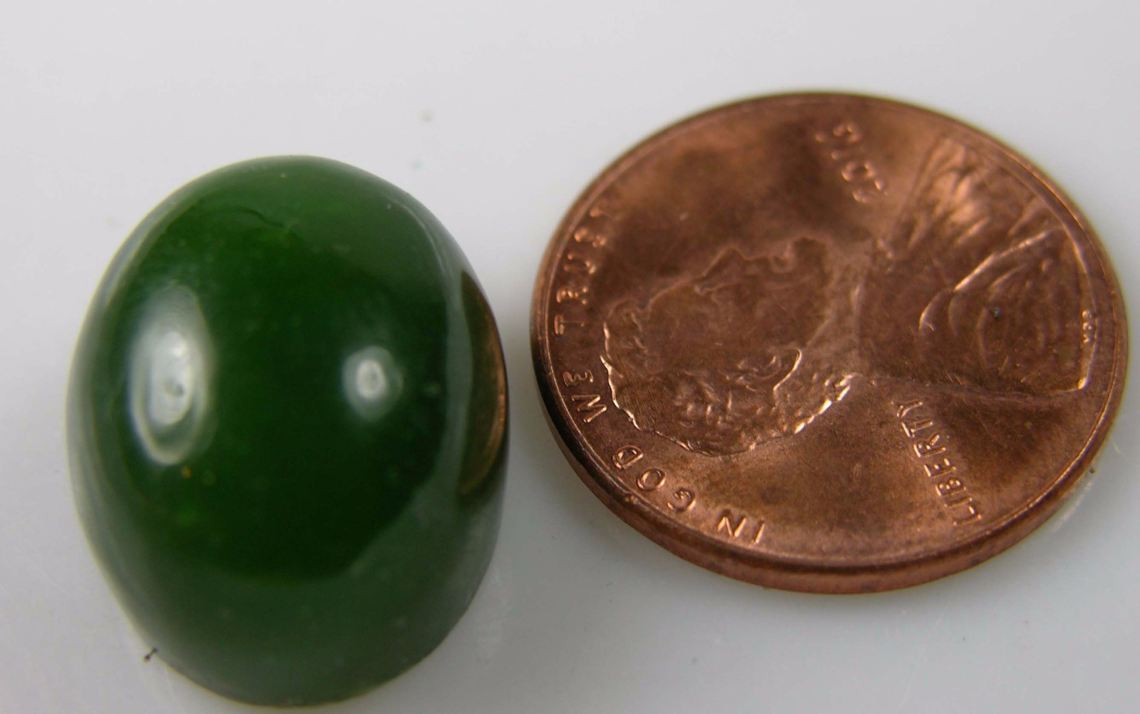 20.25ct Russia 100% Natural Jade Nephrite Oval Cabochon Gemstone 4.05g 16.50mm