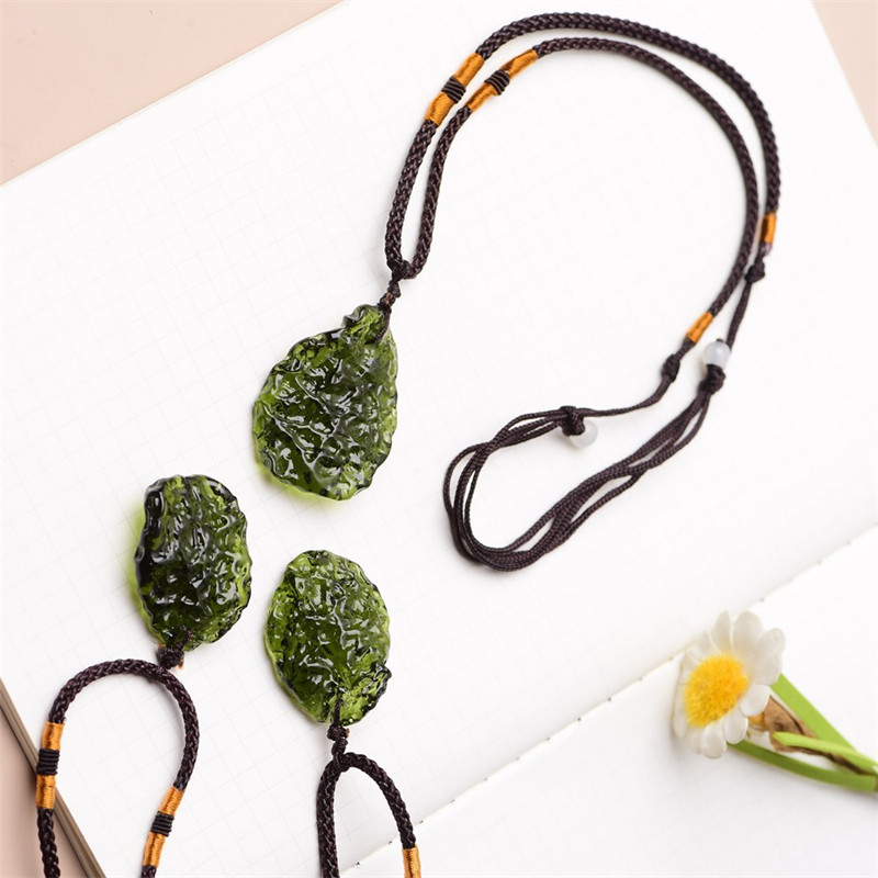 Natural Crystal Gem Moldavite Meteorite Glass Necklace Pendant Stone Green Xmas