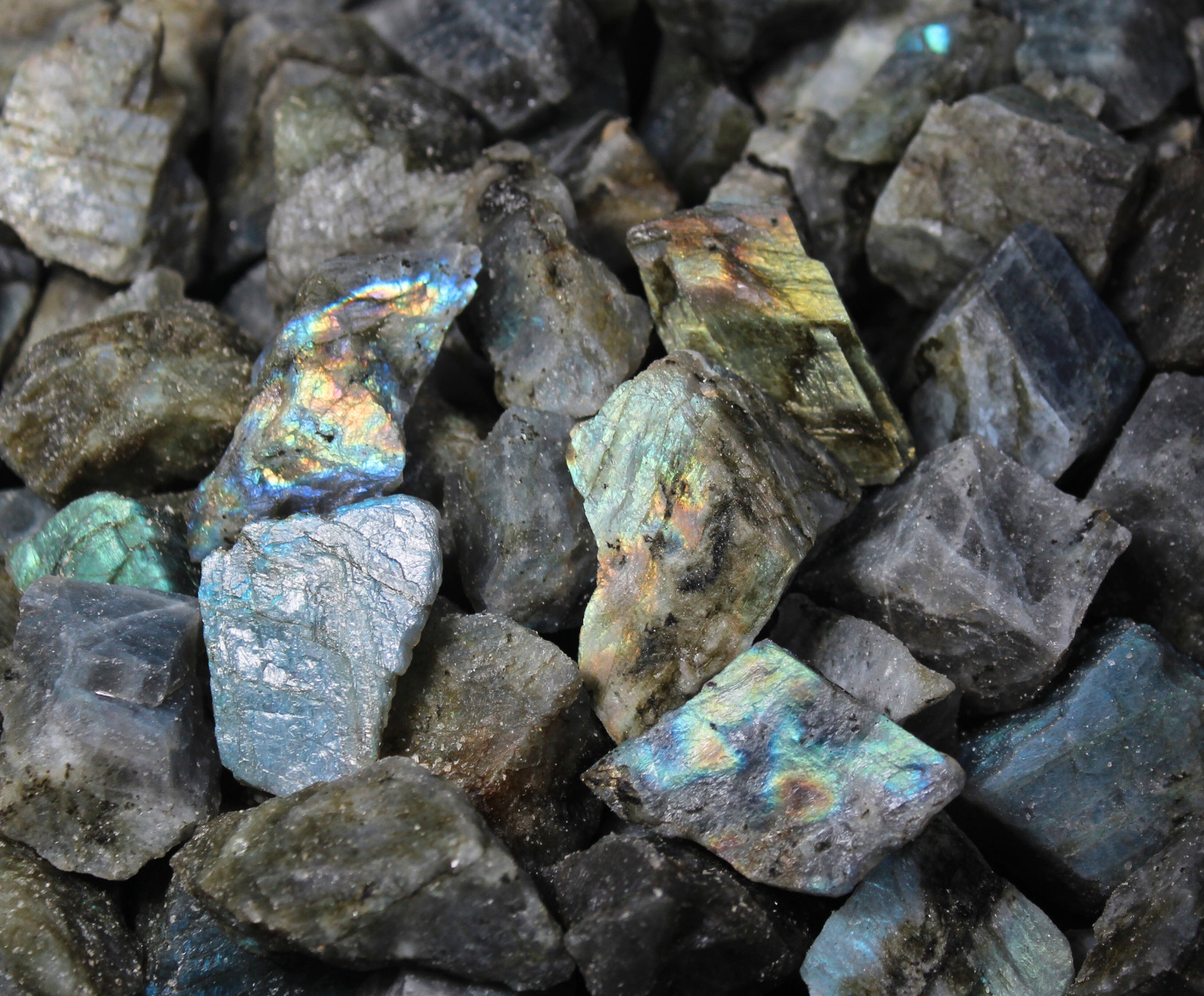 Labradorite “A” Grade – Rough Rocks for Tumbling – Bulk Wholesale Options