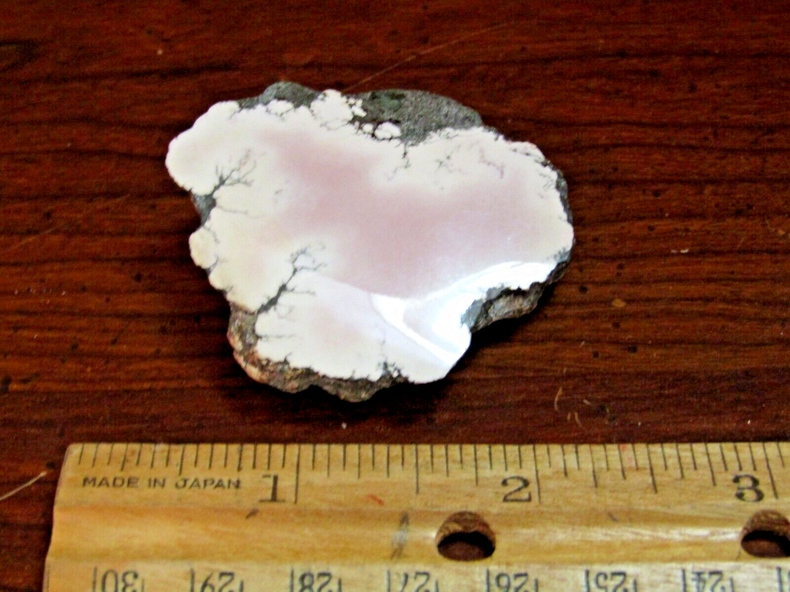 DATOLITE SPECIMEN DELAWARE MINE KEWEENAW COUNTY MICH 1-3/4 x 1-1/2 x 3/8 INCH