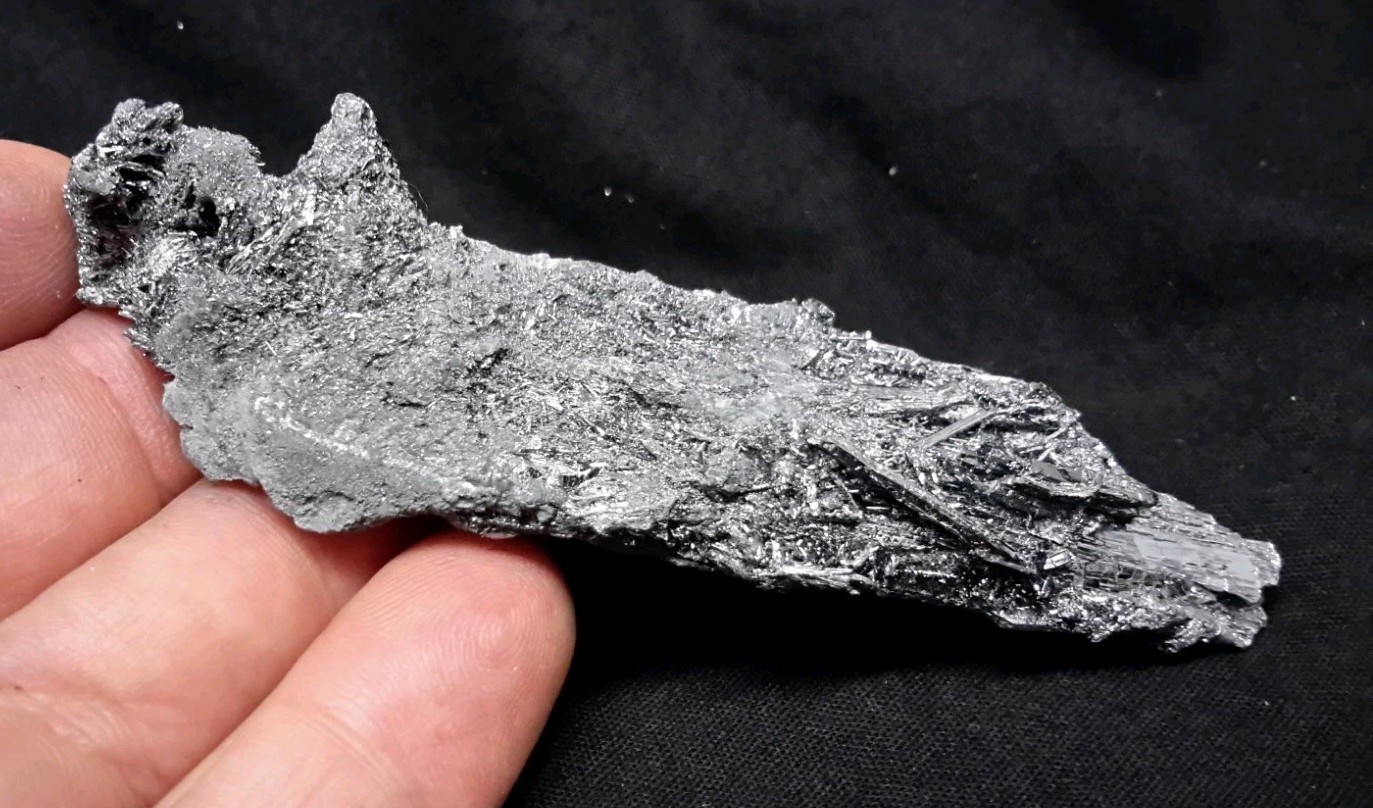 3.75″ Shiny STIBNITE Cluster from Lengshuijiang City, Hunan Province, China