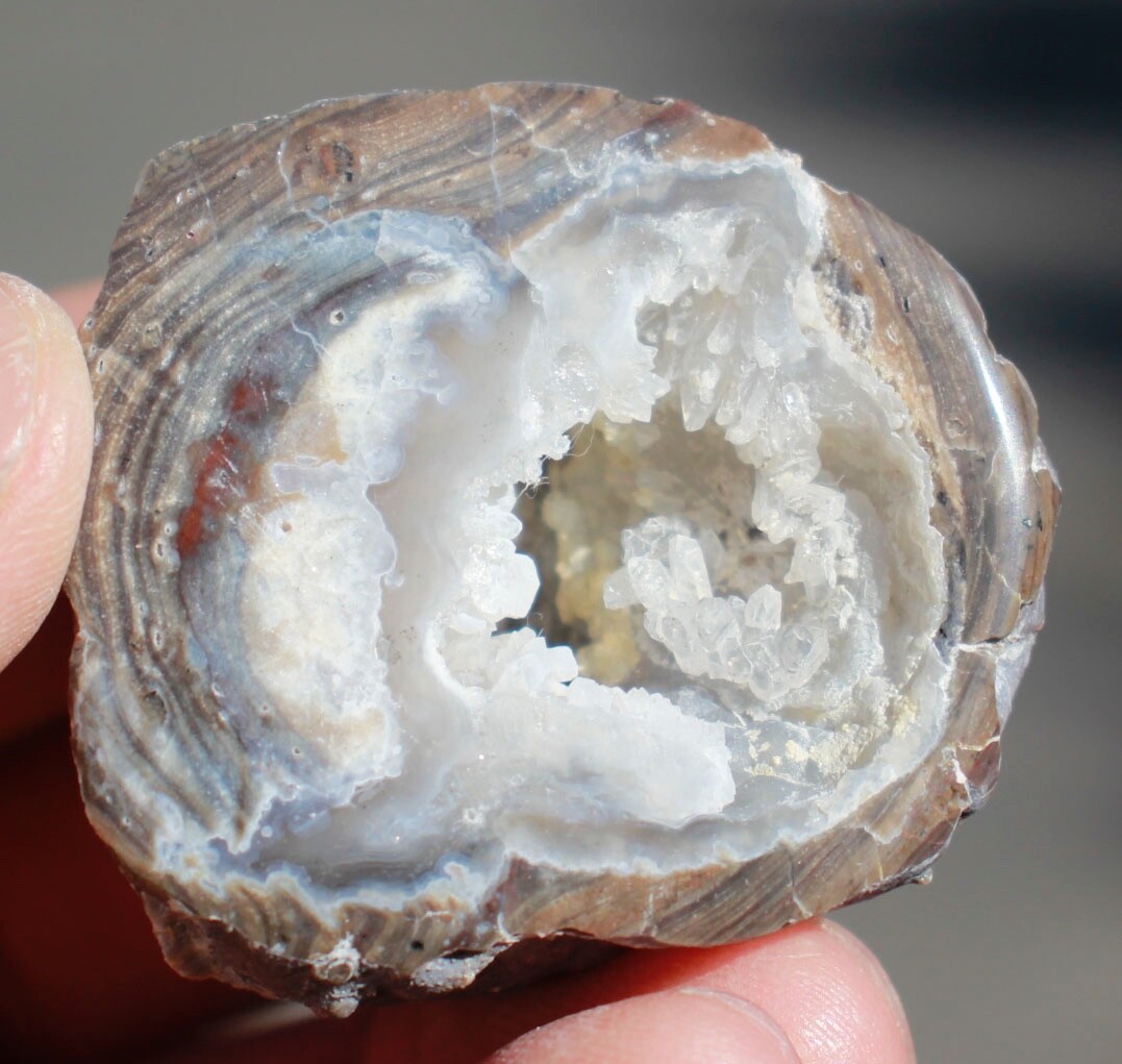 Bag of 50, Whole Dugway Geodes • 2.0″ – 2.5″ diameter