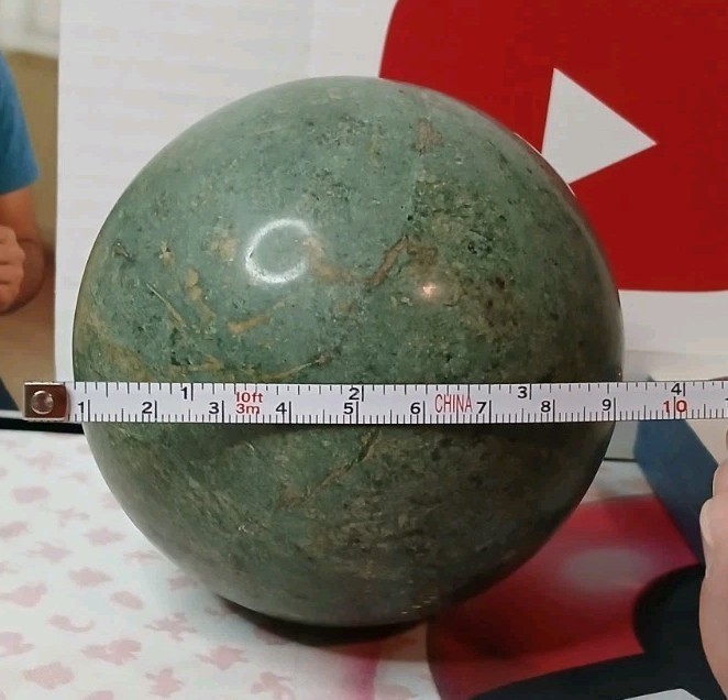 100% Natural Green Lushan Jade Aventurine CRYSTAL BALL SPHERE 4inx3.5! In.