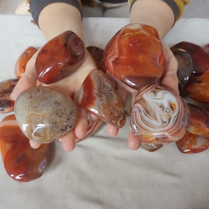 5Kg 11LB 28Pcs Natural Band Sardonyx Carnelian Agate Crystal Palm Stone Healing