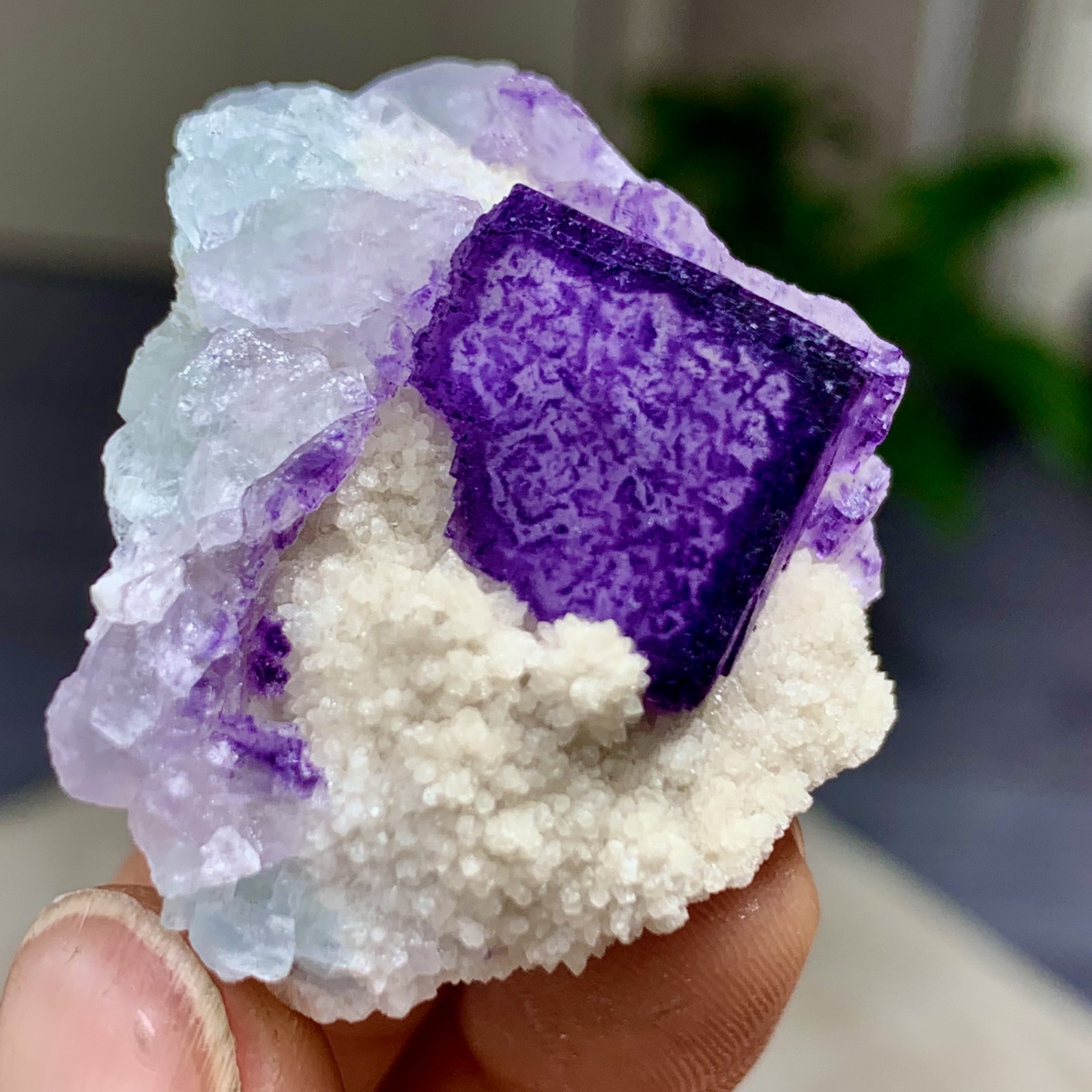 38G Natural Purple “QR Code”Fluorite Cluster Crystal Mineral Specimen/Guizhou