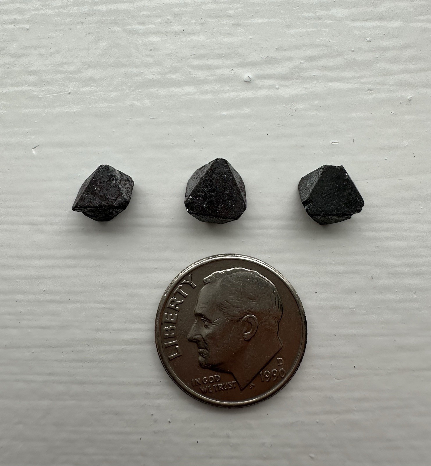 Magnetite crystal lot from Afghanistan (See Description)