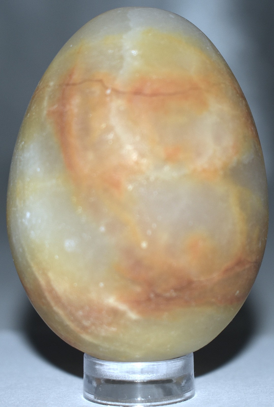 Green Onyx Egg w/Stand 1.98″/100 Grams