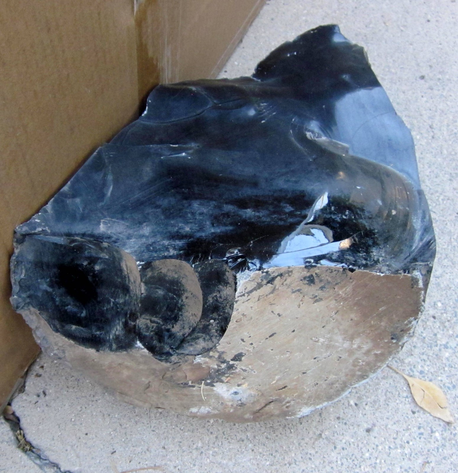 BLACK GLASS OBSIDIAN 42 LBS TOTAL 1 LG ROCK THAT SPLIT IN 2 PC NATURAL RAW ROUGH