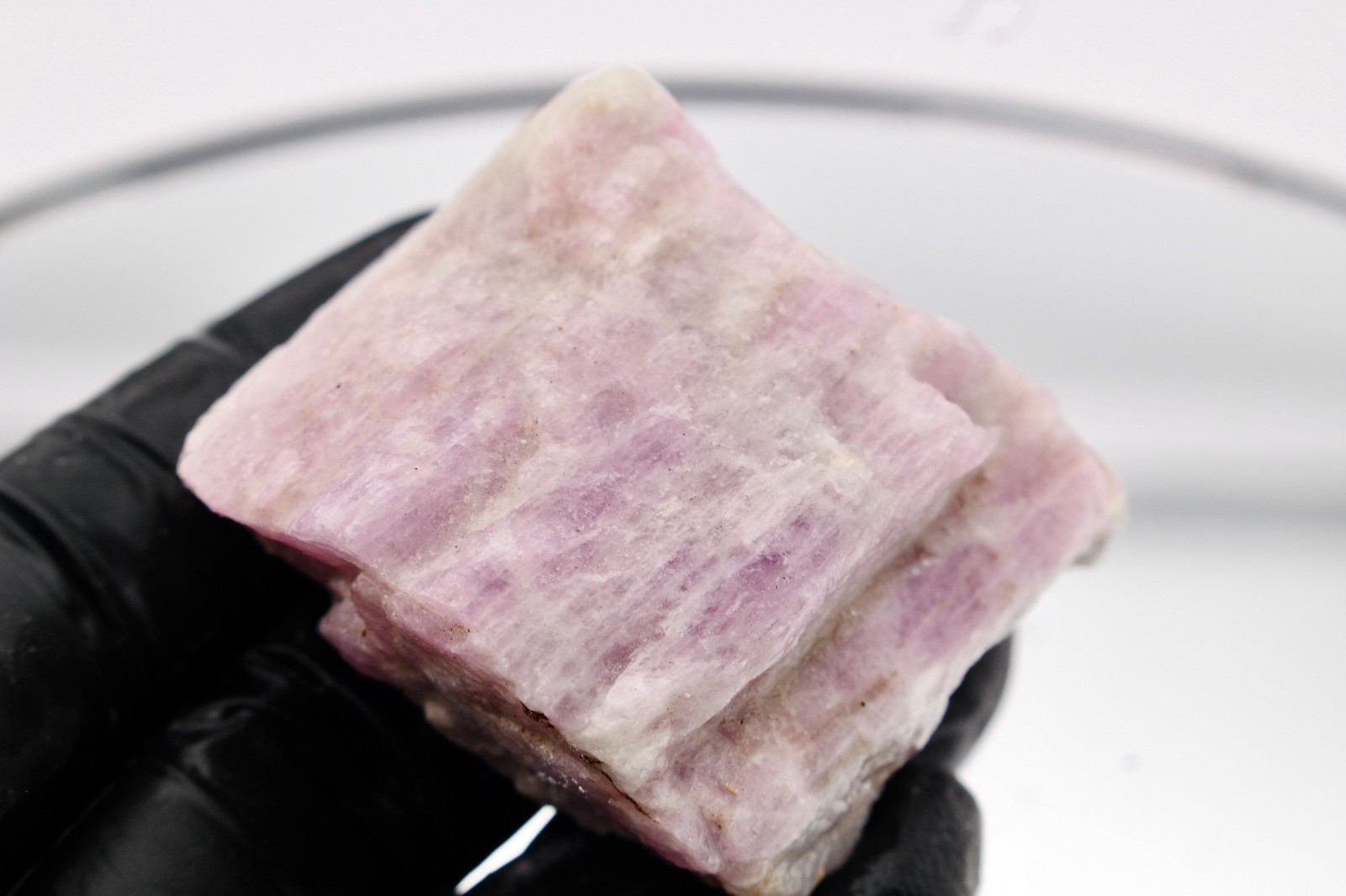 2.8oz UV ACTIVE Kunzite Nigeria Purple Lilac Raw Natural Rough Crystal Mineral