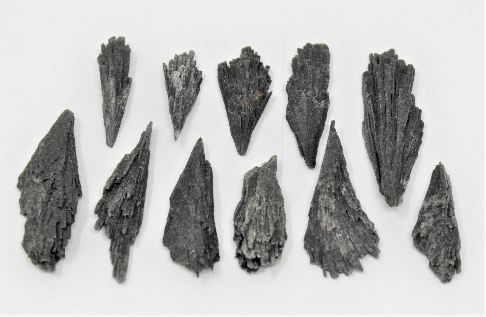 1/2 lb Black Kyanite Blades Fans: Premium Quality Wholesale Bulk Lot 8 oz