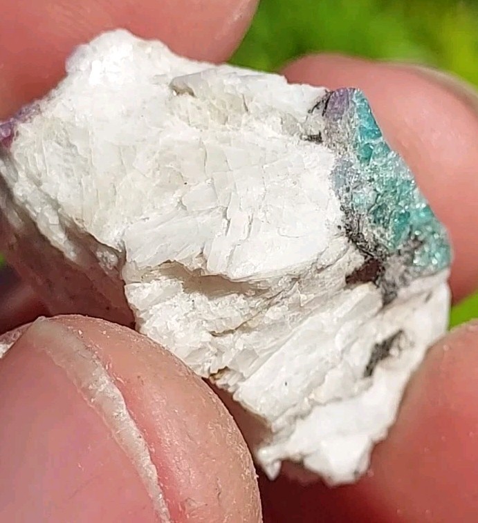 GEM PARAIBA CUPRIAN BLUE PINK TOURMALINE COPPER BEARING BATALHA MINE BRAZIL