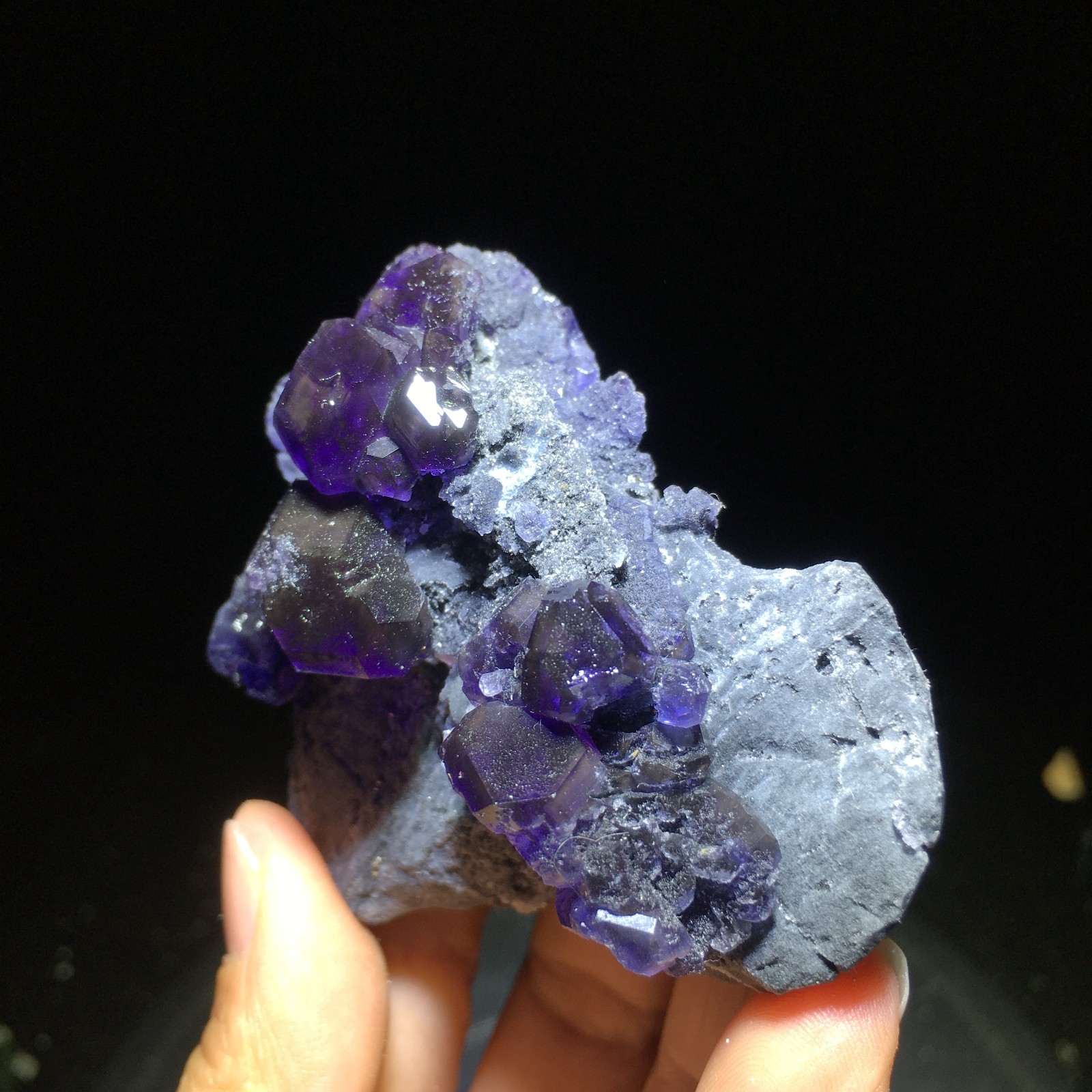 146g Natural blue, transparent, Tanzanite blue, fluorite, from Fujian, China