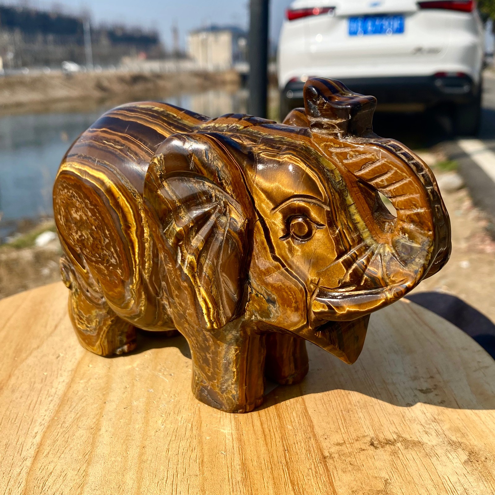 3.72LB Natural Tiger’s Eye Gemstone Elephant Figurin Hand Carved Mineral