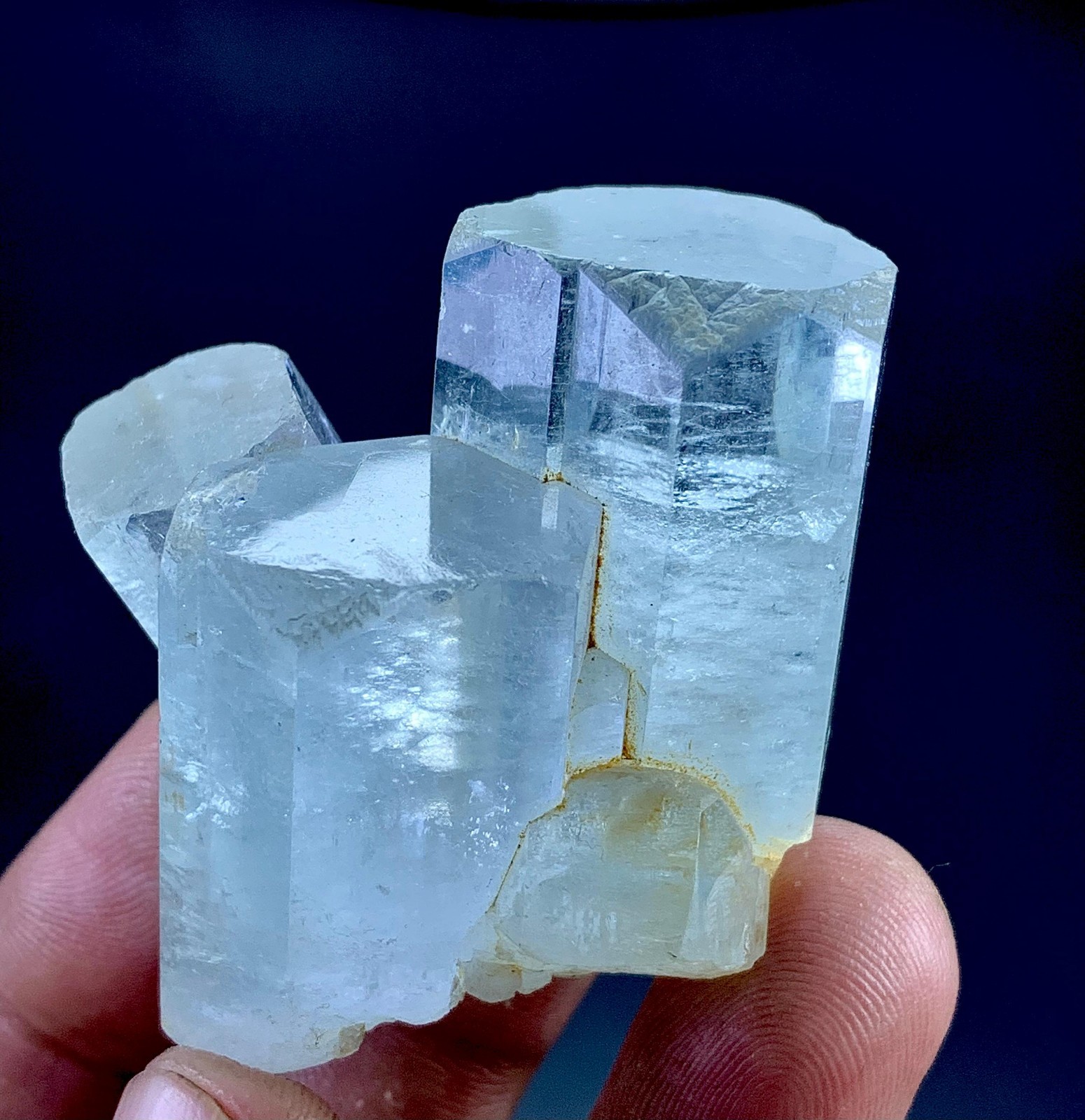 293Carat Top Quality Aquamarine Crystal From Skardu Pakistan.Rare Color