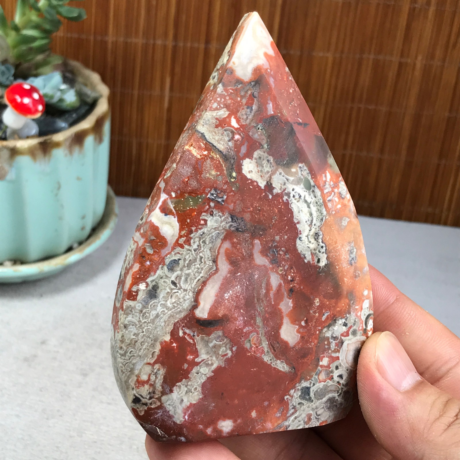 Natural money Mexico agate hand carve leaf Crystal Specimen free standing A6269