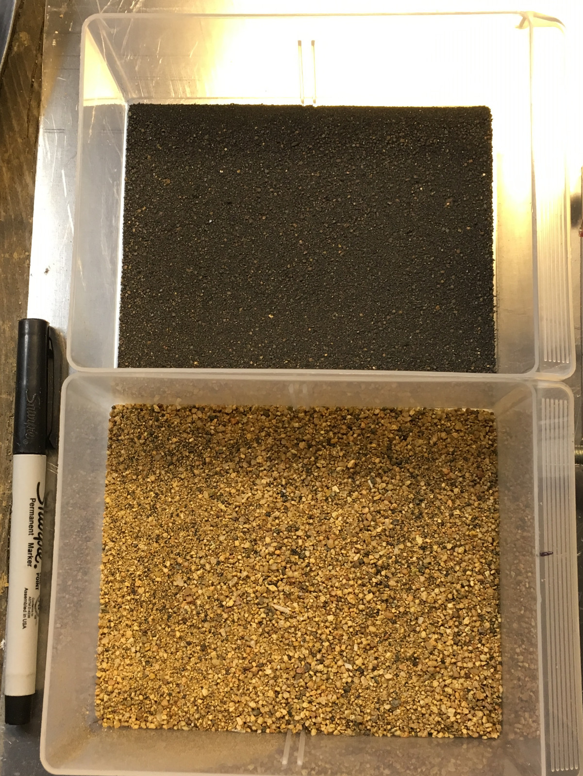 High Purity Arizona Magnetite, Fine Sand, -12 Mesh, 62-63% Fe, 7 Lb