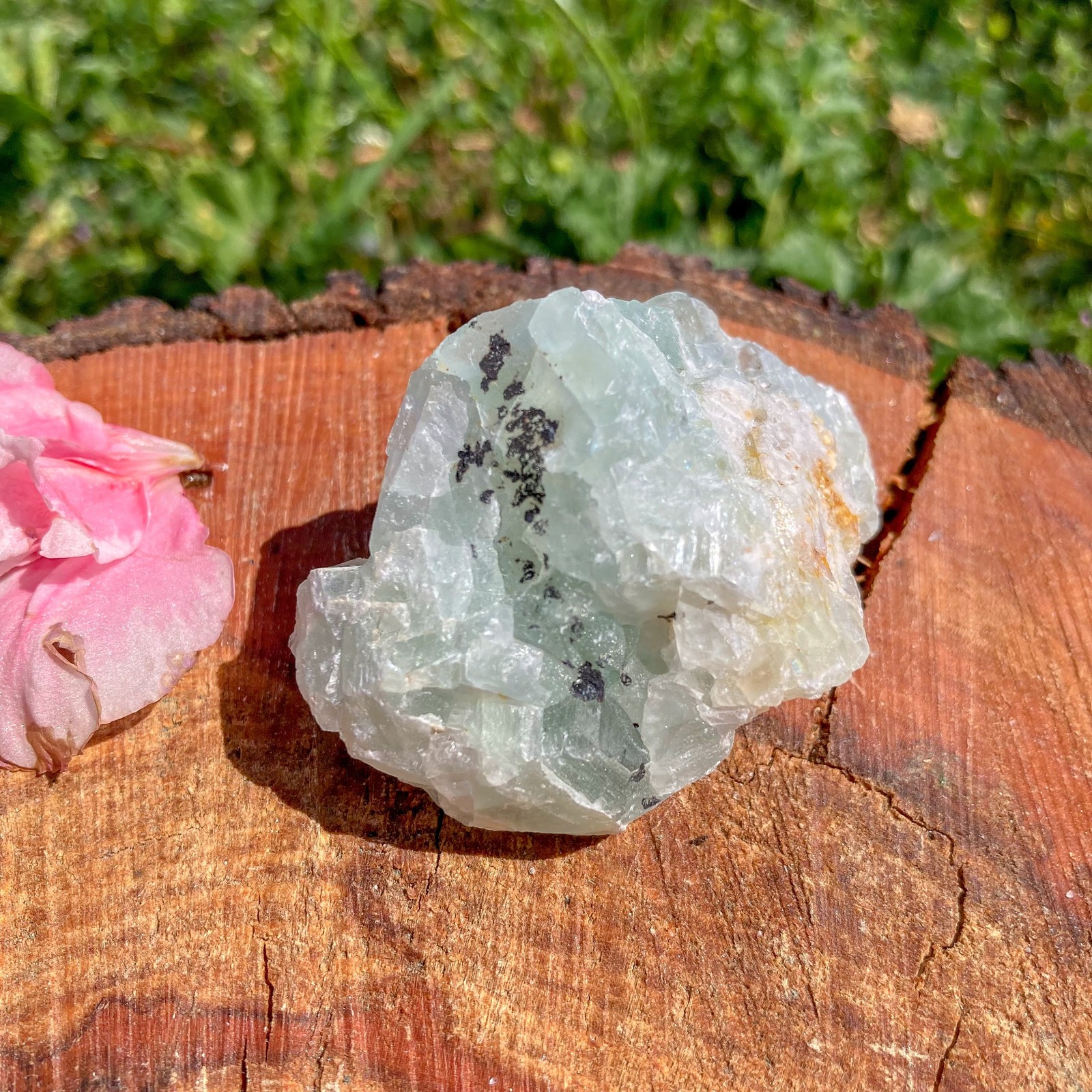Rough Green Fluorite Crystal / Grounding / Psychic / Cleansing / Healing