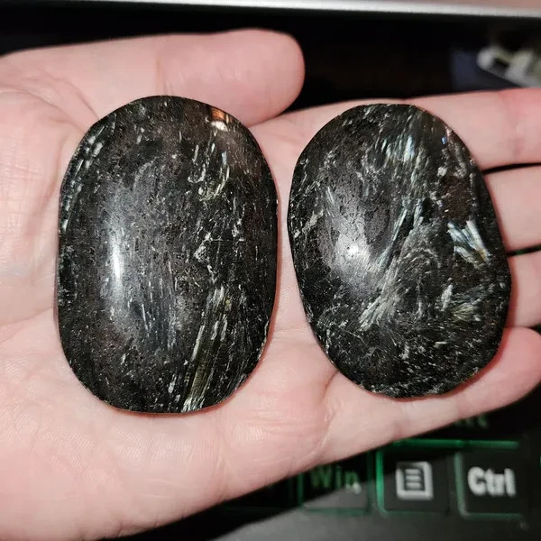 Arfvedsonite Crystal Palmstone Worry Stone Energy Balance Healing & Relaxation