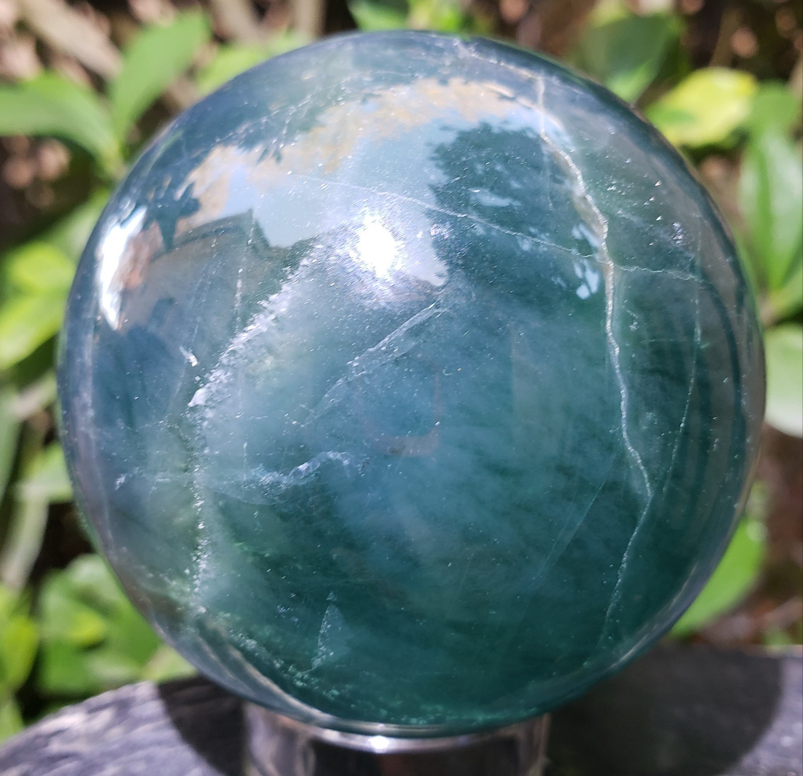 2.5″ Deep Blue Fluorite Quartz Crystal Sphere Ball Orb Rainbow UV, 456g or 1 lb