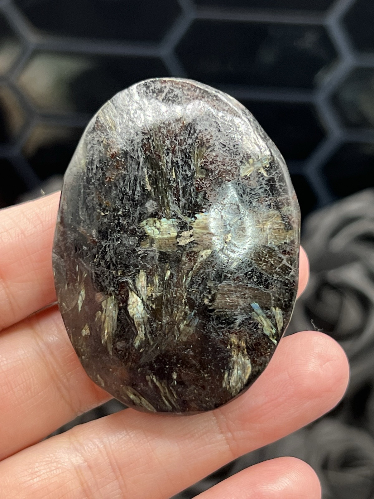 Natural “Firework Stone” Arfvedsonite Polished Palm stones L@@K Free ship & Gift