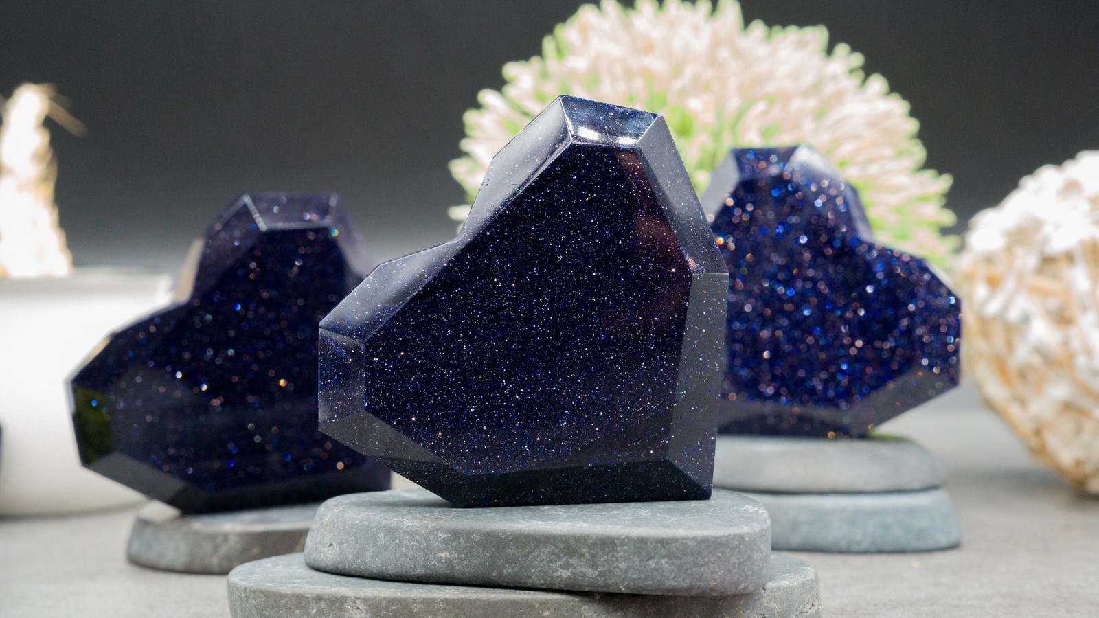 Blue Sandstone Geometric Heart Carving Spiritual Healing Meditation Pocket Stone