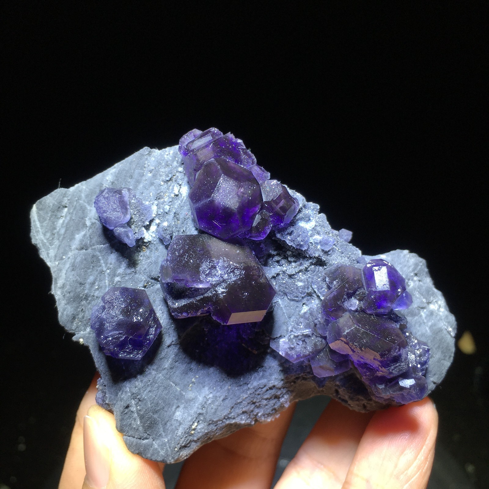 146g Natural blue, transparent, Tanzanite blue, fluorite, from Fujian, China