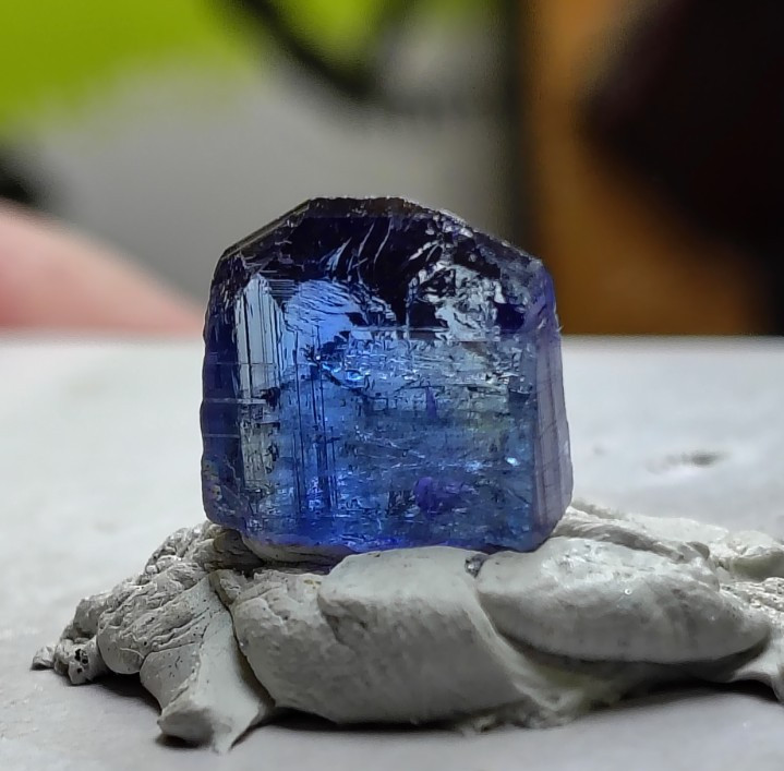 TANZANITE MULTICOLOR BLUE LIGHT TEAL PURPLE UNHEATED TWIN CRYSTAL 7.5CT MONSTER