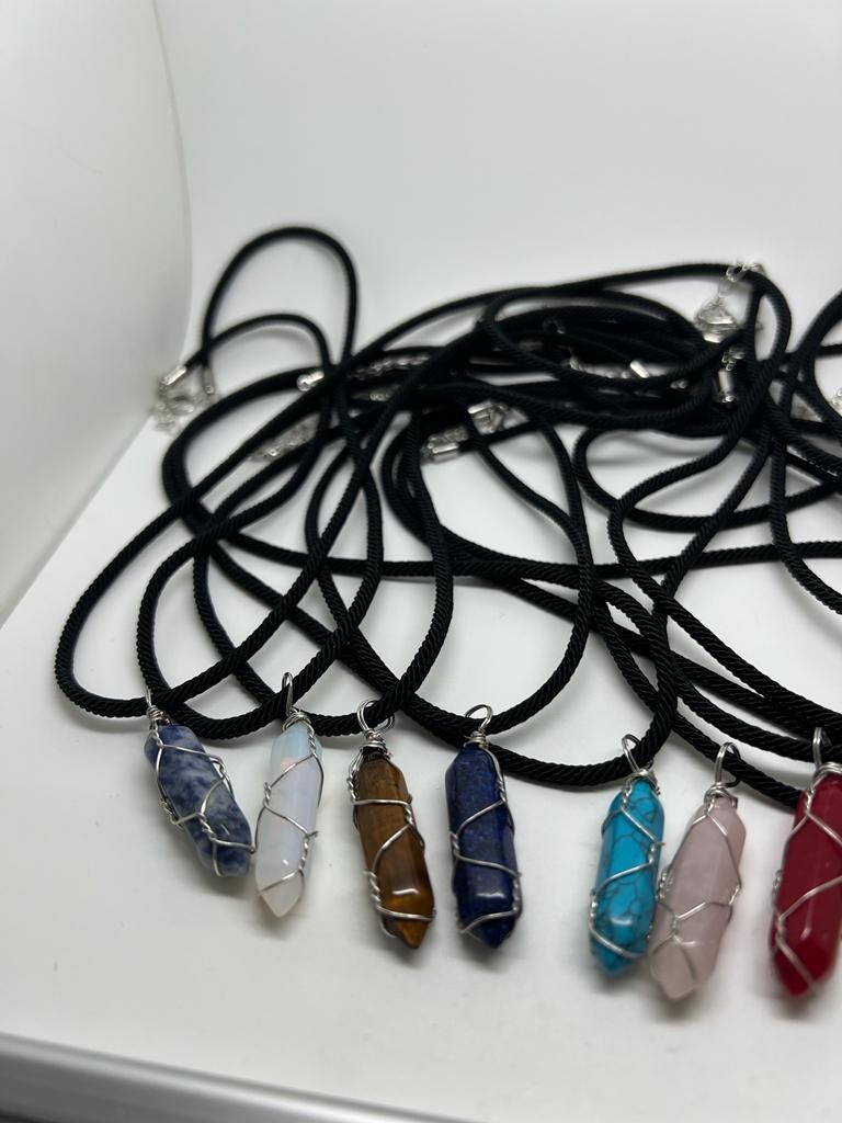 Trendy All Colors Healing Crystal Necklace Natural Gemstone Chakra Quartz Energy