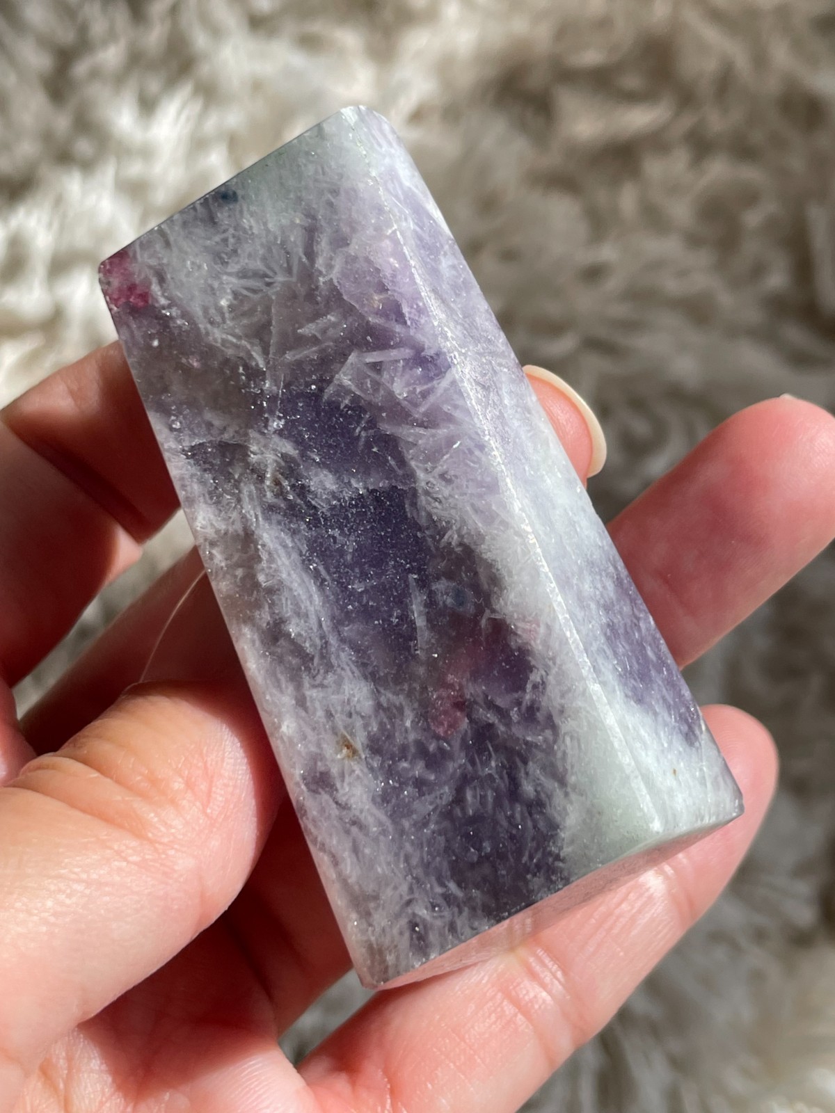 Unicorn Stone Geometric Freeform – Calming Energy & Emotional Support (UK)