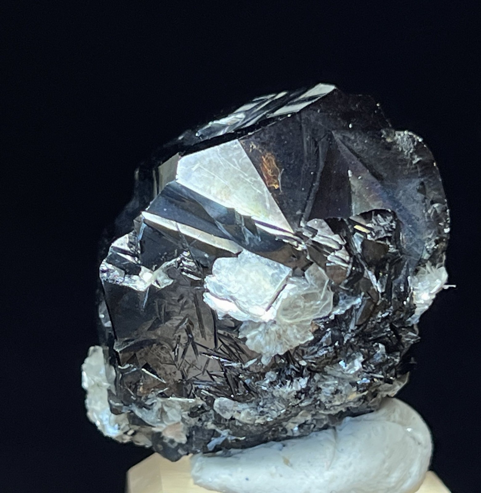36mm 59g Bright Cassiterite with Muscovite, Natural Mineral Specimen