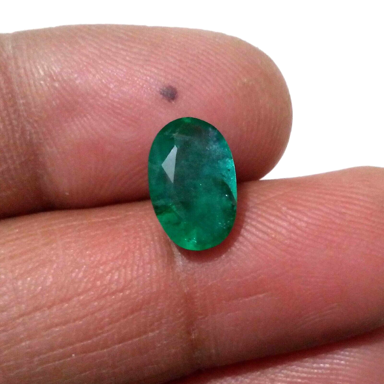 Gorgeous Zambian Emerald Oval 3.60 Crt Wonderful Green Faceted Loose Gemstone