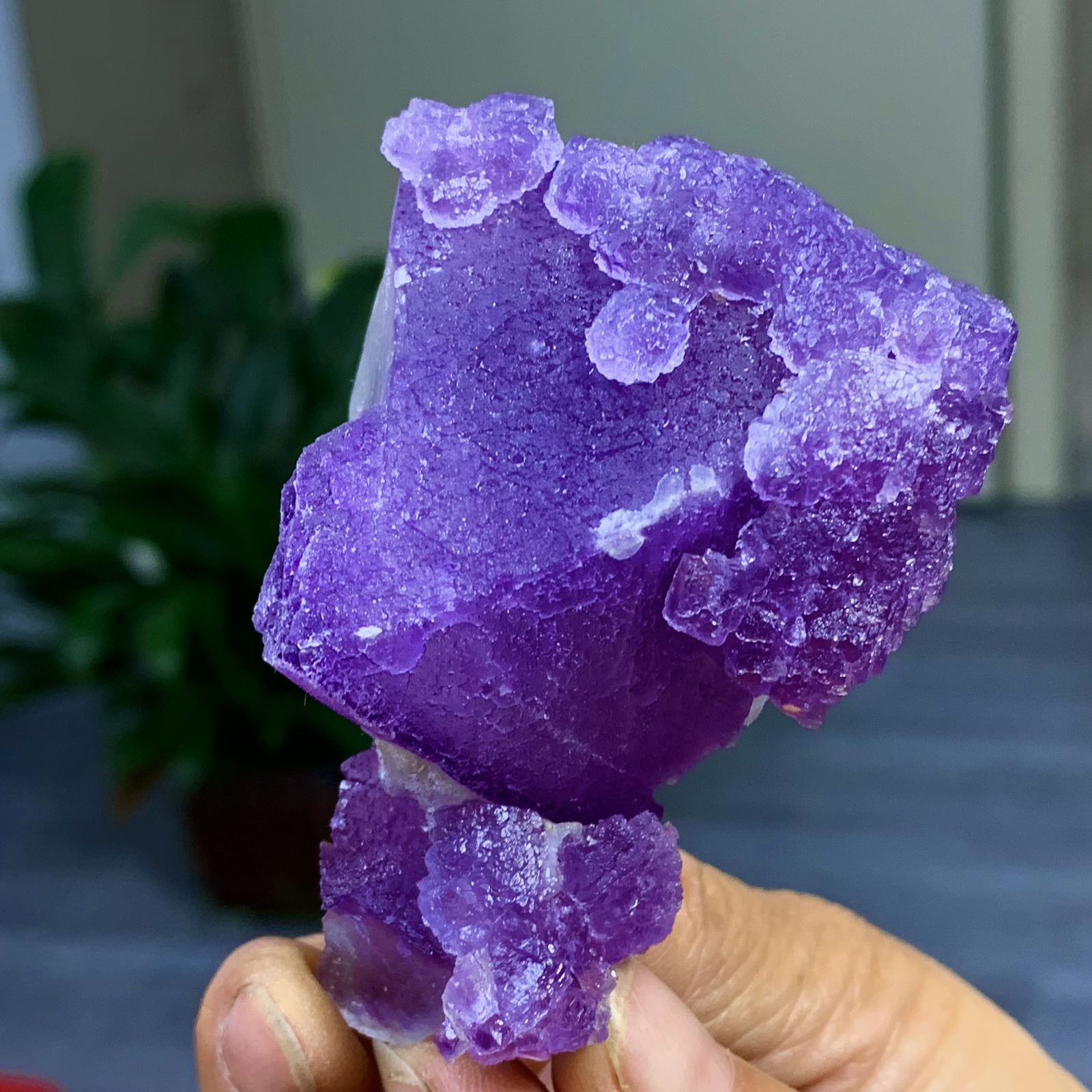 129G Rare transparent purple cubic fluorite mineral crystal sample/China