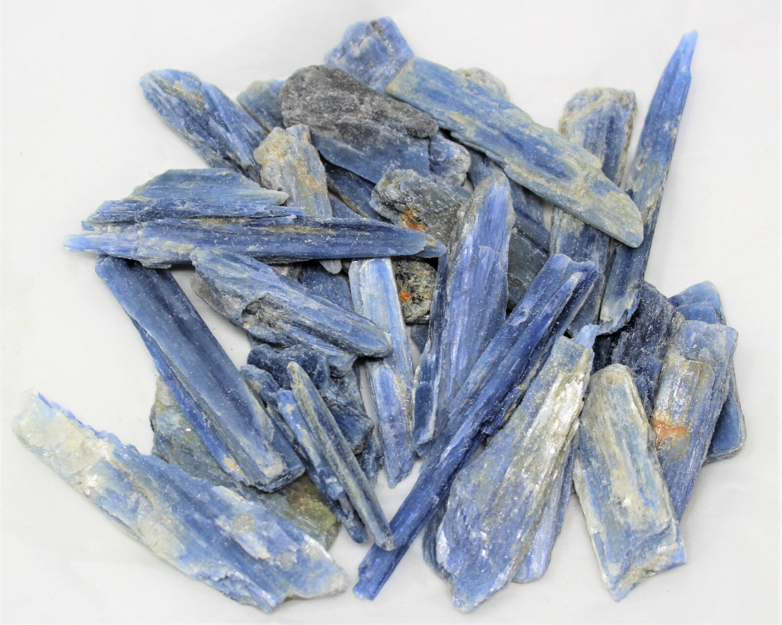 Lot of 3 Blue Kyanite Blades 1″ – 1.5″ (Crystal Rough Natural)