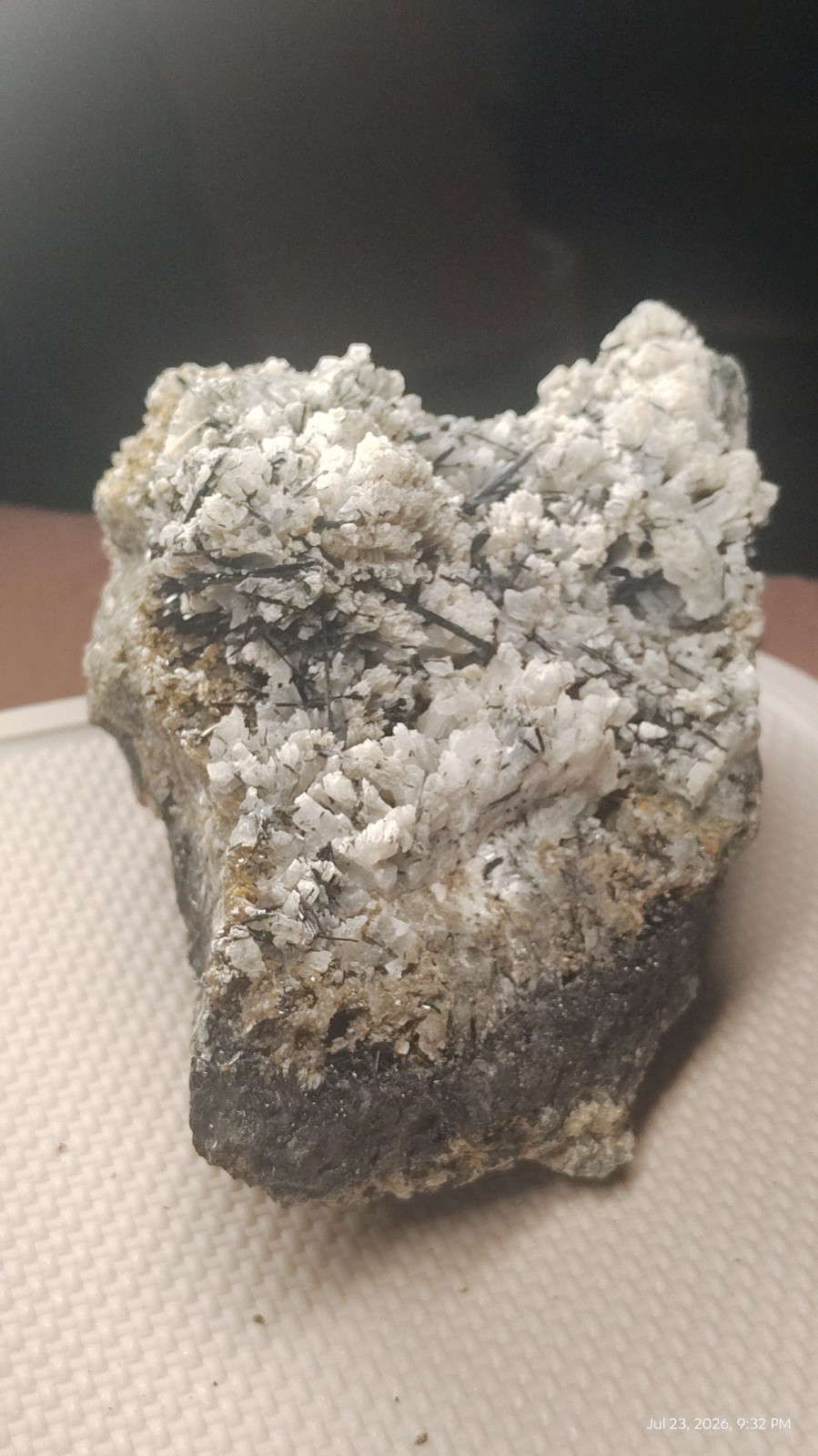 7″ Large Cabinet TITANITE SPHENE & HESSONITE GARNET Pak