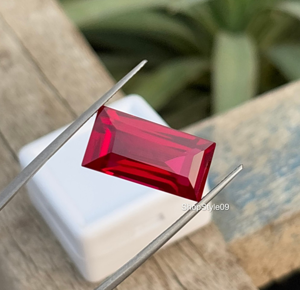 16.00 Ct Natural Red Ruby Princess Cut 18.3×9.3×7.2mm Certified Loose Gemstone