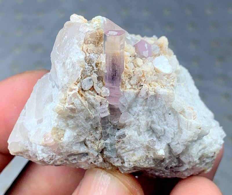 425 Carats beautiful Pink Tourmaline Specimen from Afghanistan
