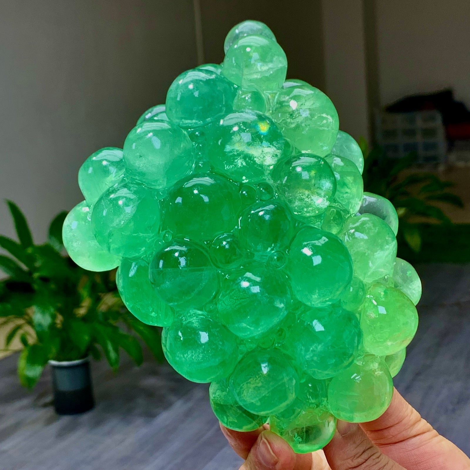 5.18LB Natural green fluorite hand carving grape shape Crystal mineral