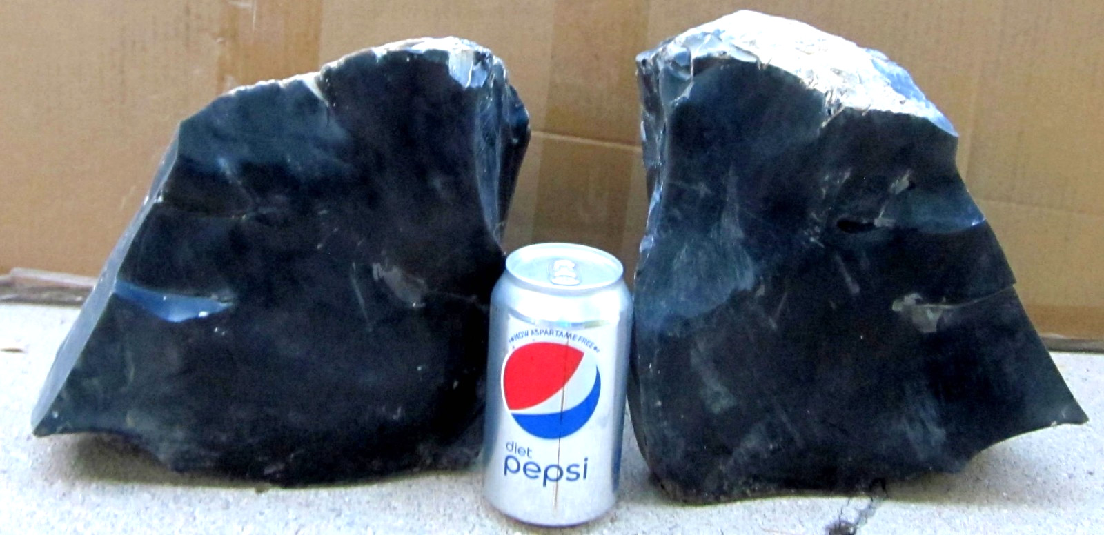BLACK GLASS OBSIDIAN 42 LBS TOTAL 1 LG ROCK THAT SPLIT IN 2 PC NATURAL RAW ROUGH