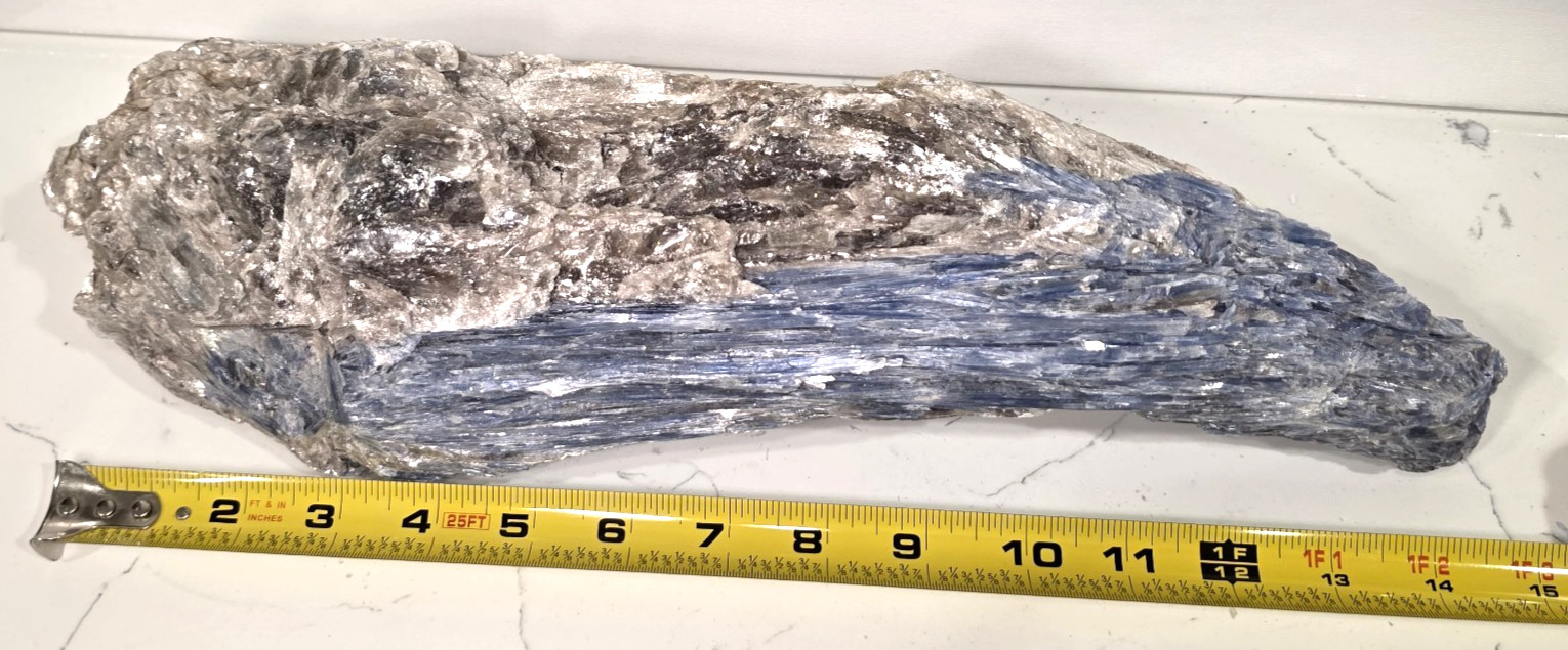 8LB 15″ BLUE OCEAN KYANITE IN NATURAL MICA FORM