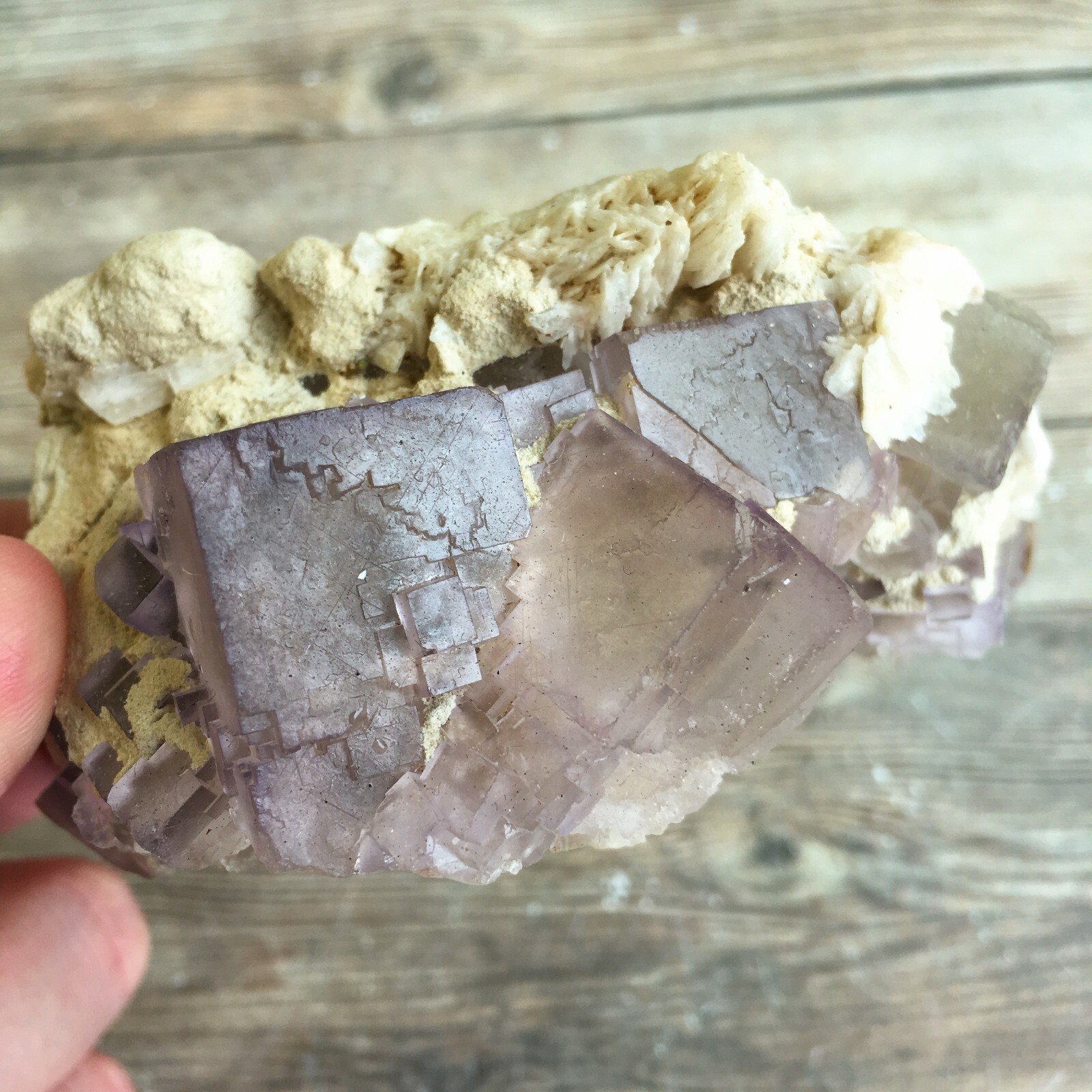 Purple (Lilac) Fluorite Crystal Cluster w/ Baryte: 3.8″ Long; 13.9 oz (394 g);