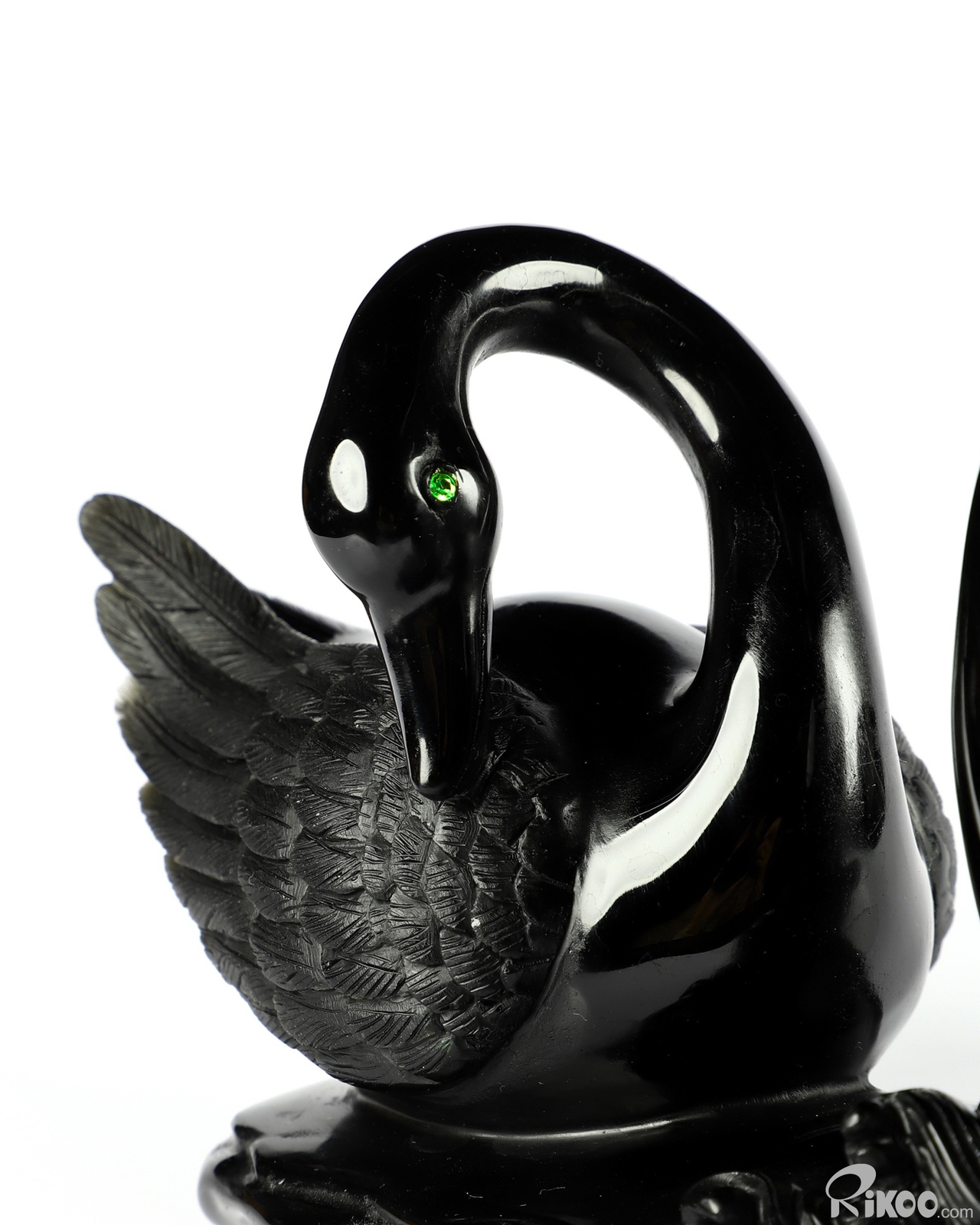 BEAUTIFUL 8.1″ Black Obsidian Carved swan Swans Sculpture Green Garnet Eyes