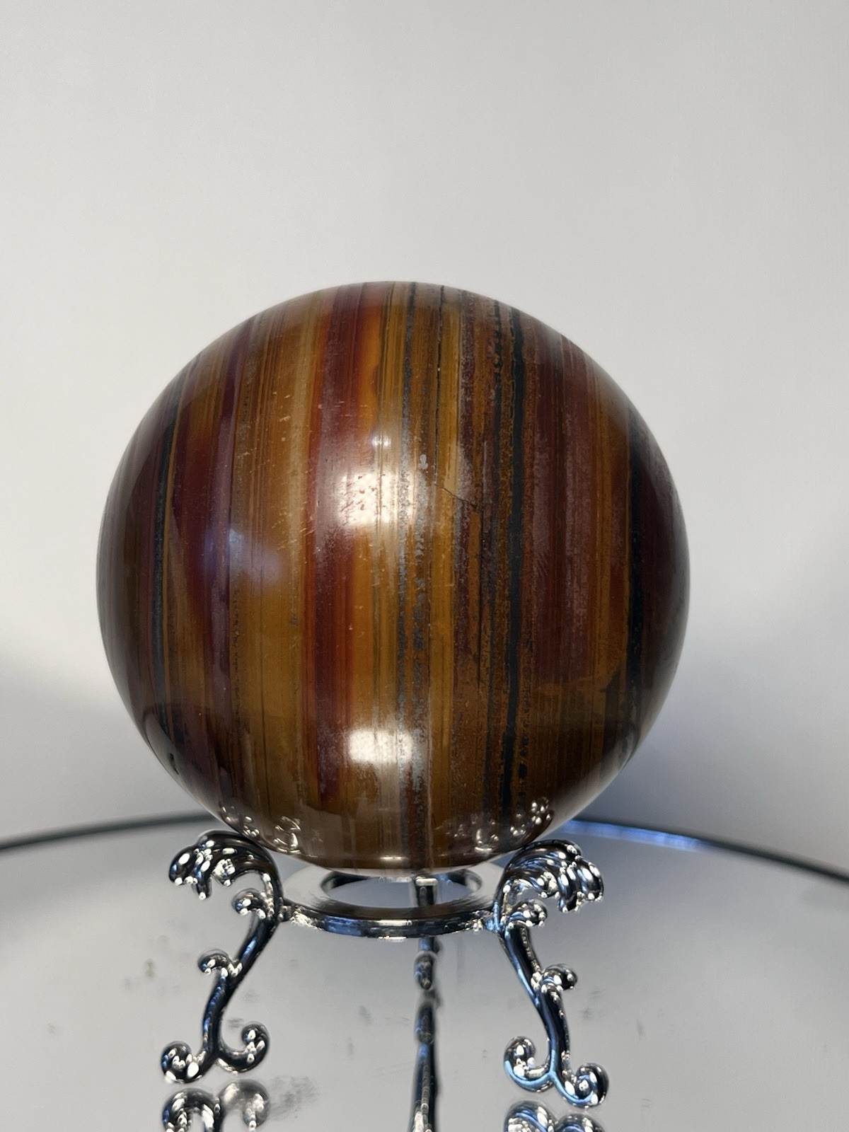 Tiger Iron Sphere w/holder – 73mm (1-lb 7.4-oz)
