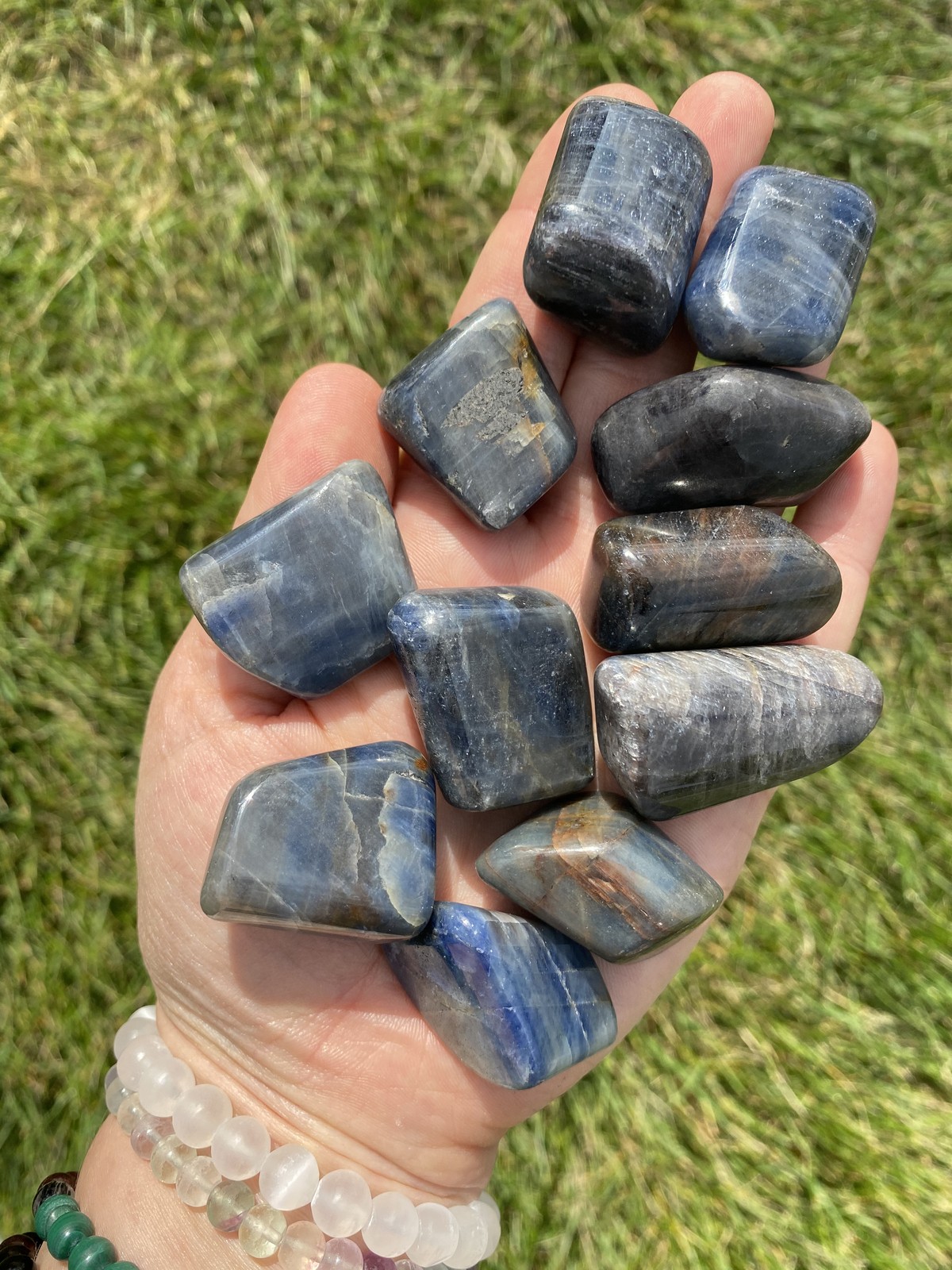 Blue Sapphire Tumbled Stone (Grade A) Natural Blue Sapphire Gemstone from India